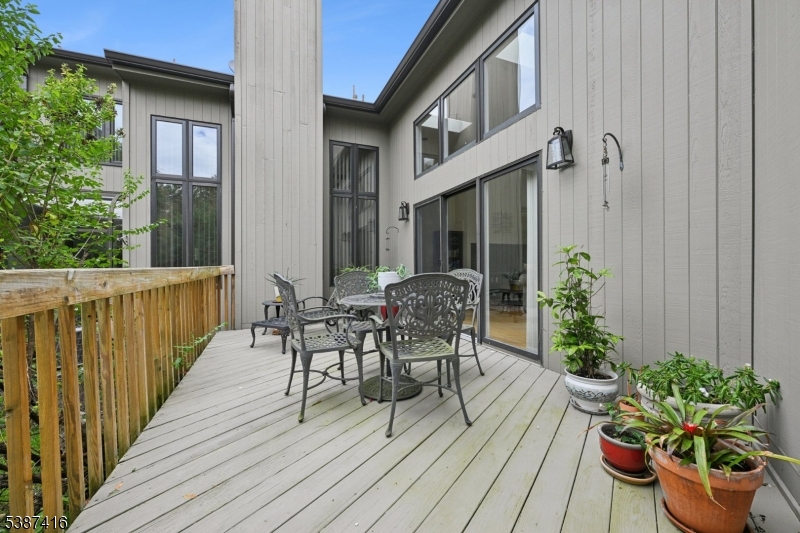 Spruce Edge - Residential