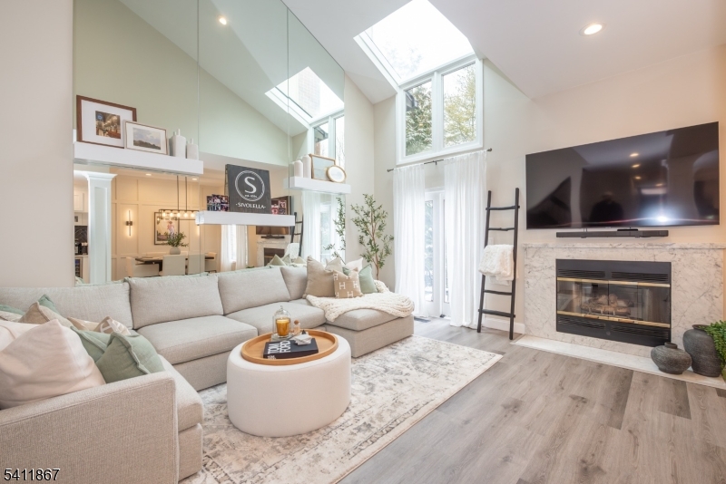 Stepping Ridge - Residential