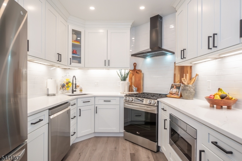 Stepping Ridge - Residential