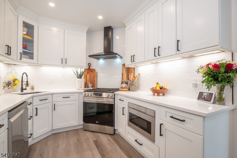 Stepping Ridge - Residential