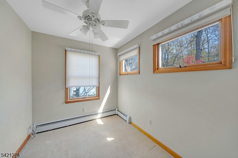 Cozy Lake - Residential