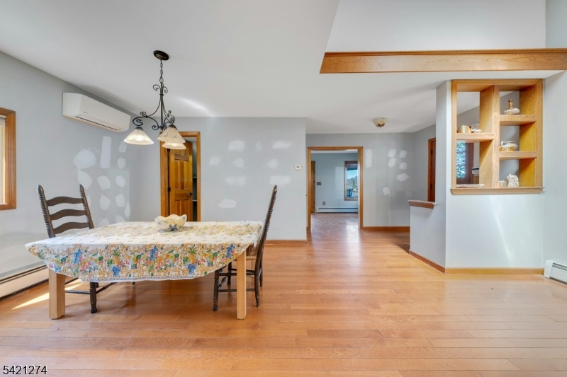 Cozy Lake - Residential