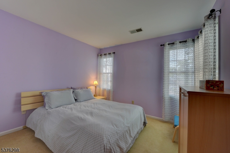 SKYLINE VILLAGE - Residential