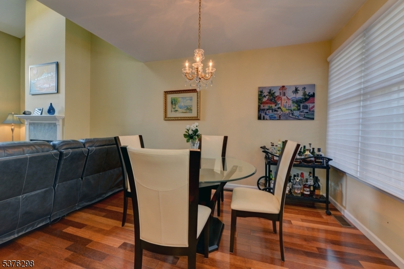 SKYLINE VILLAGE - Residential