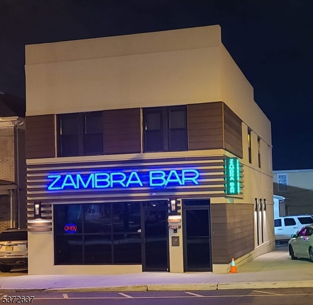 Photo 1 of 12 — 846 Amboy Ave, Perth Amboy City, NJ 08861