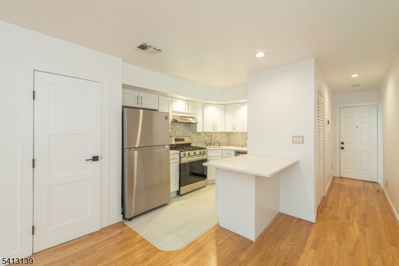 Rivergate - Residential Lease