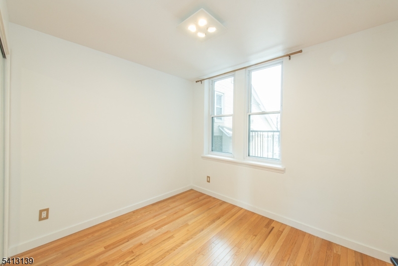 Rivergate - Residential Lease