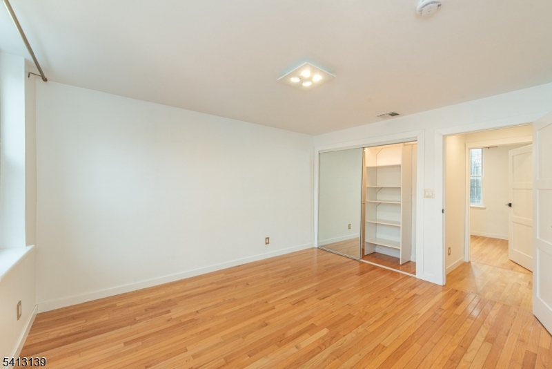 Rivergate - Residential Lease