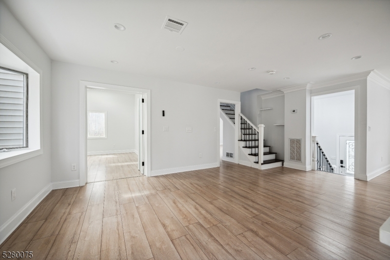 Lake Winona - Residential Lease