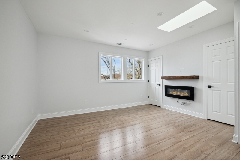 Lake Winona - Residential Lease