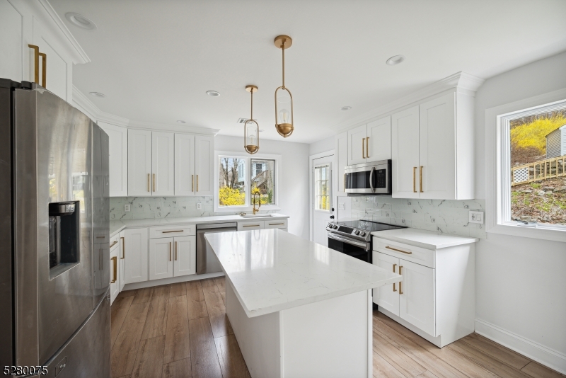 Lake Winona - Residential Lease