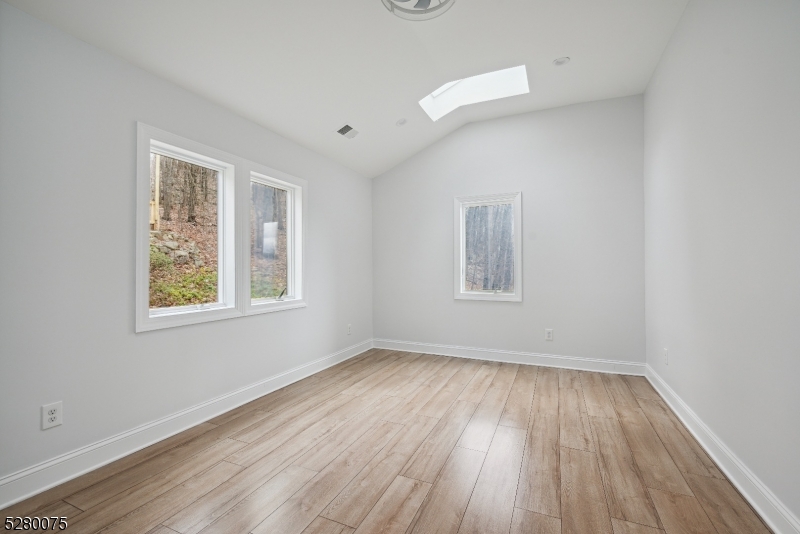 Lake Winona - Residential Lease