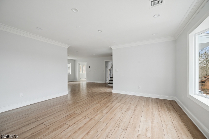 Lake Winona - Residential Lease