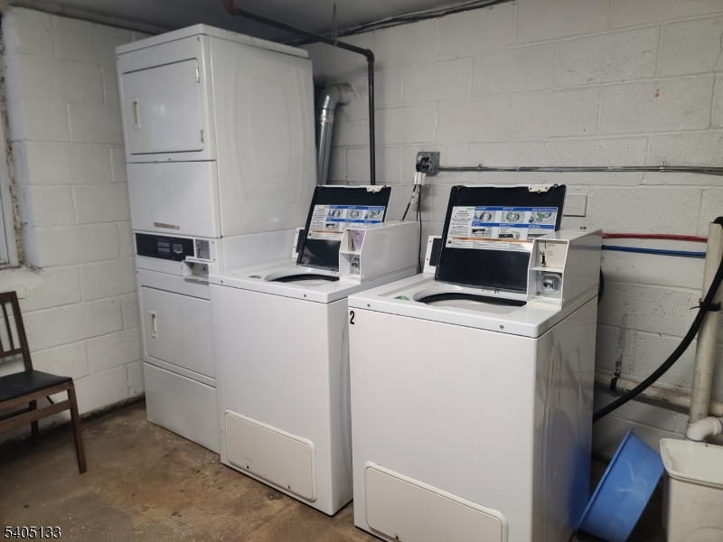 FINDERNE HEIGHTS - Residential Lease