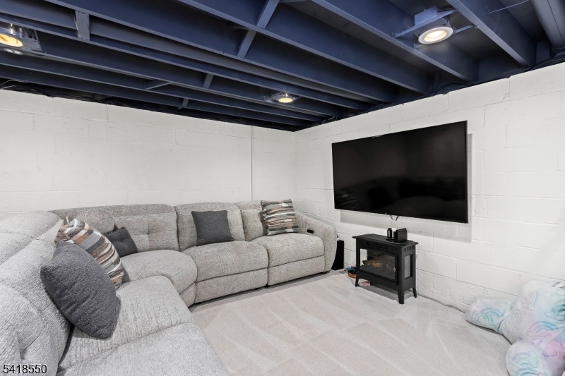 Panther Valley - Residential