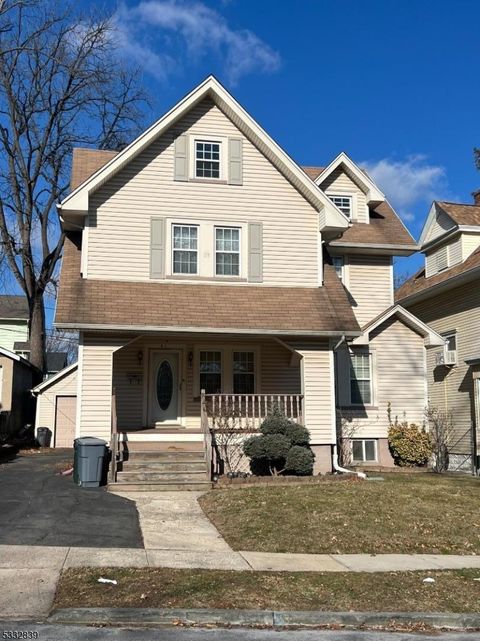 49 Fulton St, East Orange City, NJ 07017 - #: 3941437
