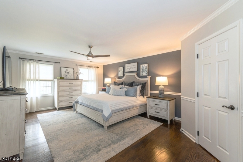 Woodlake Crest - Residential