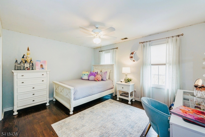 Woodlake Crest - Residential