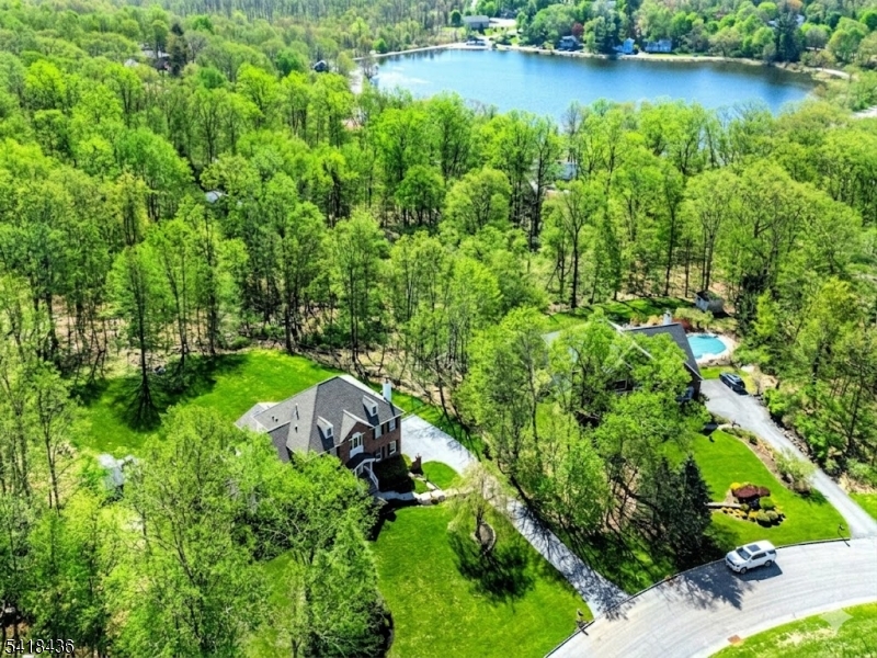 Woodlake Crest - Residential