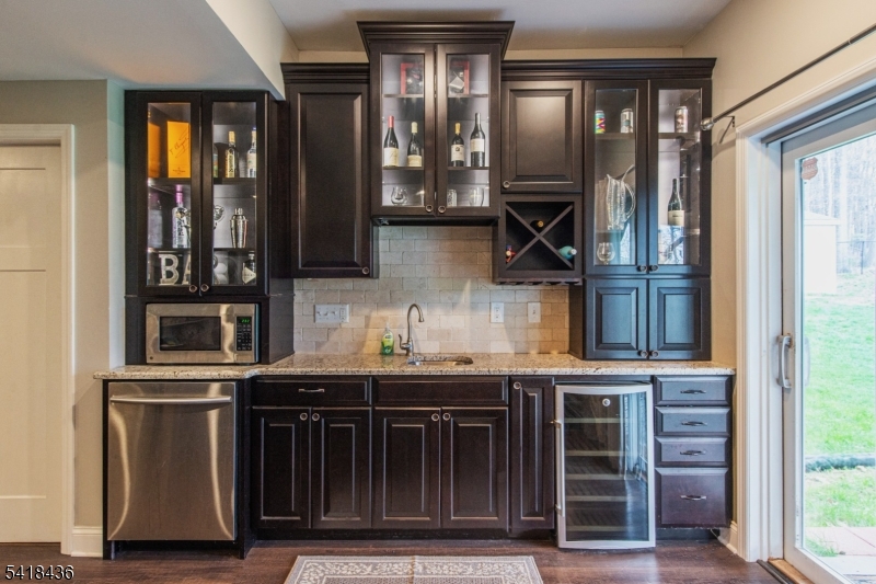 Woodlake Crest - Residential
