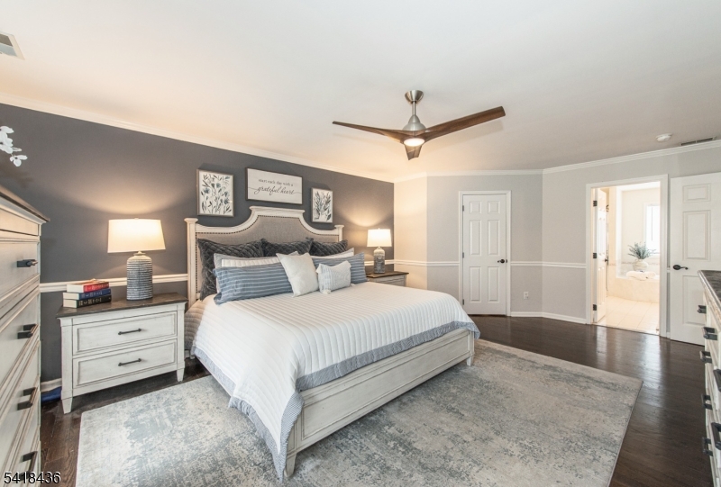 Woodlake Crest - Residential