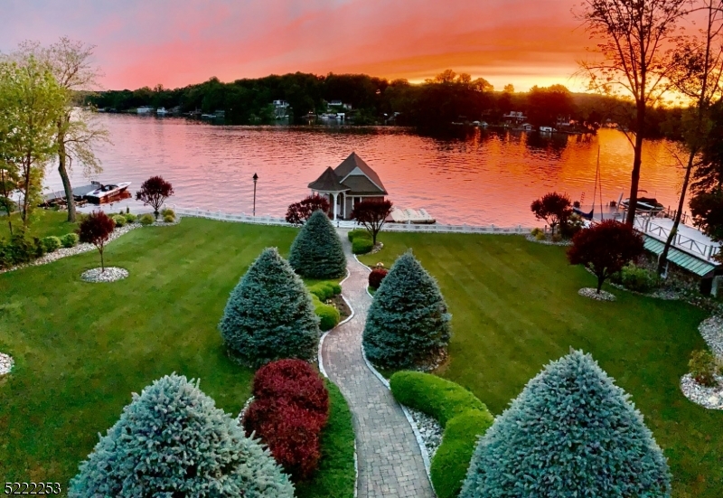 Lake Front - Residential