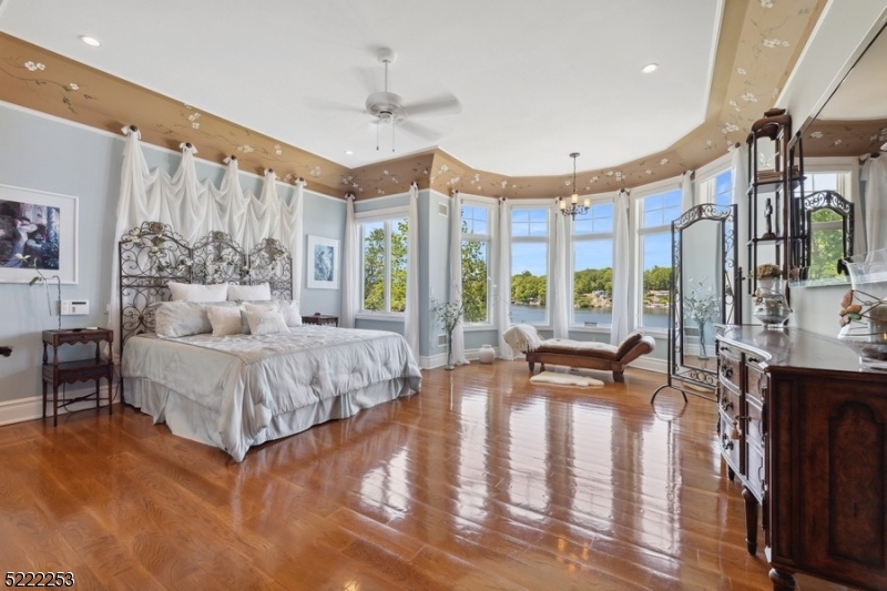 Lake Front - Residential