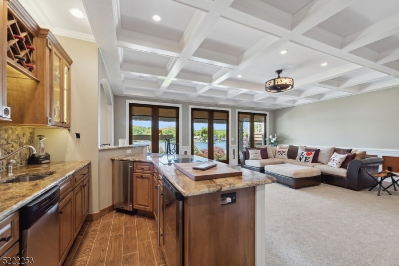 Lake Front - Residential