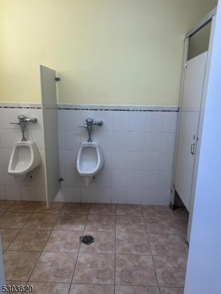 Town Center - Commercial Sale