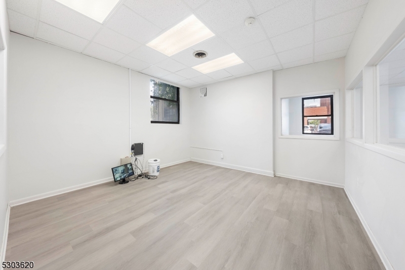 Town Center - Commercial Sale