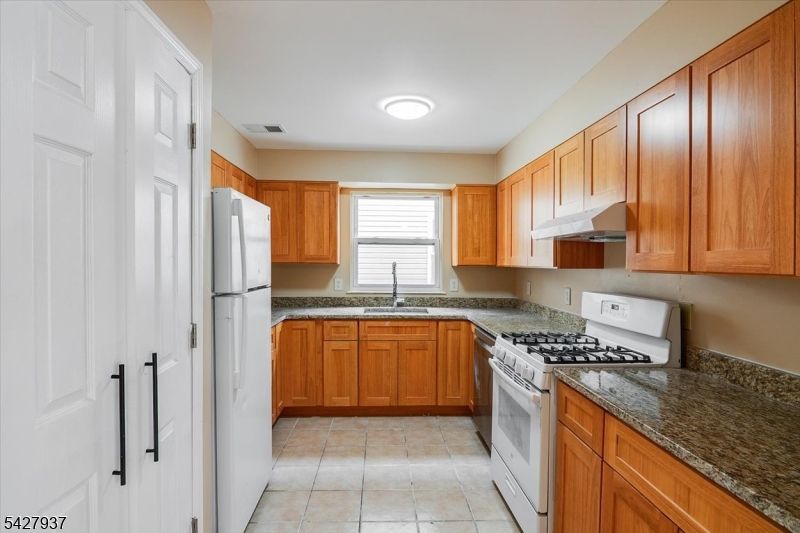 Rowley Park - Residential Lease