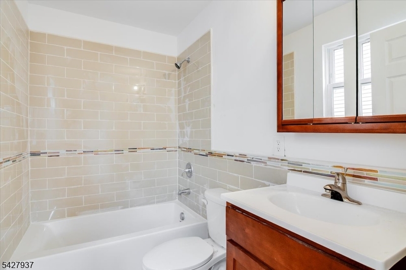 Rowley Park - Residential Lease