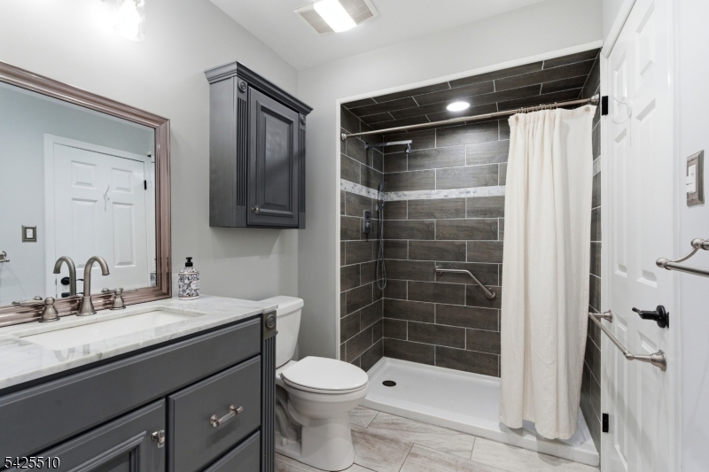 Mendham Commons - Residential