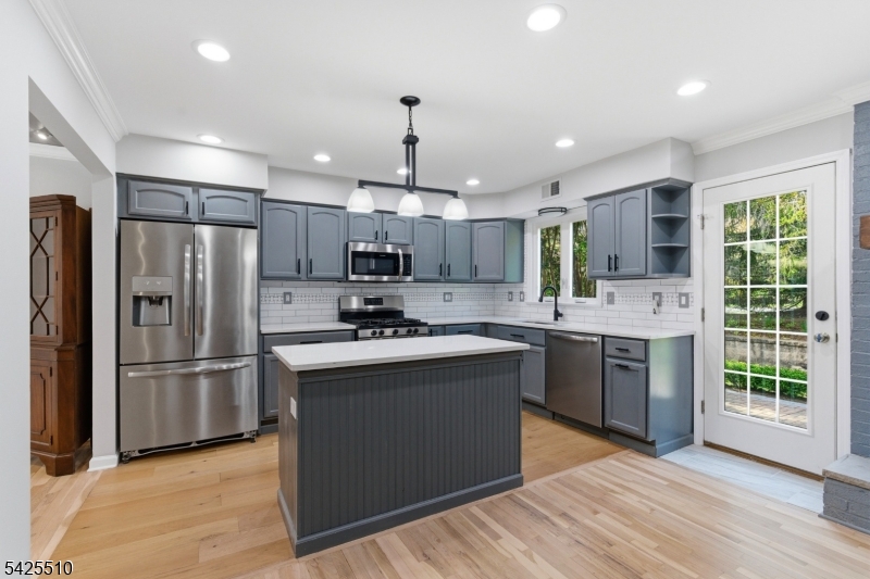 Mendham Commons - Residential