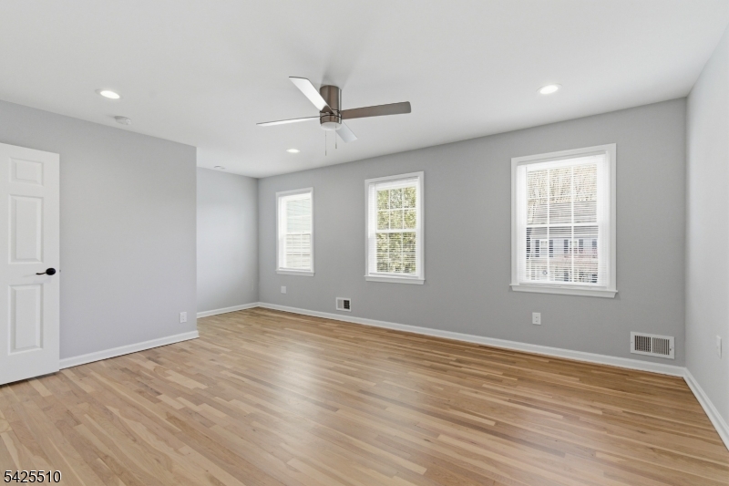 Mendham Commons - Residential