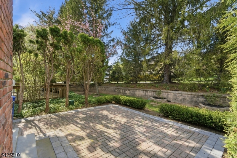 Mendham Commons - Residential