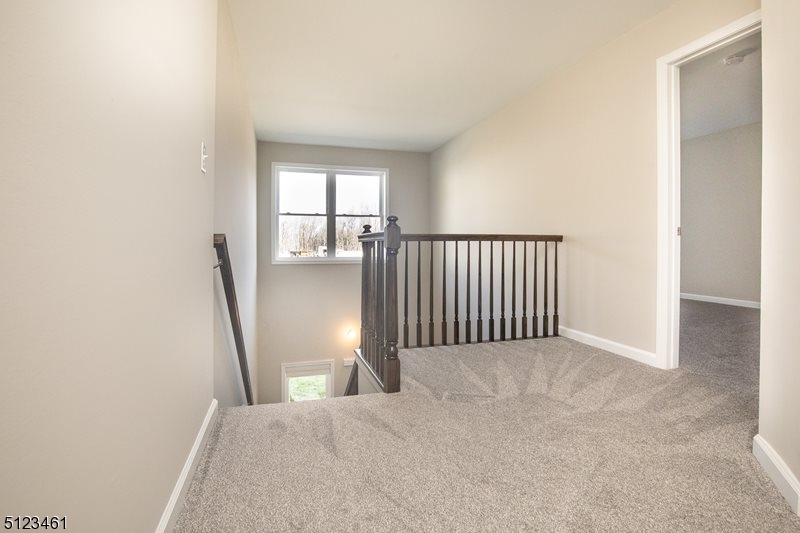 Mountain Way - Residential Lease