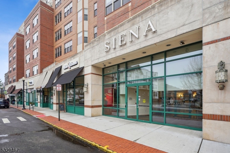 The Siena - Residential Lease