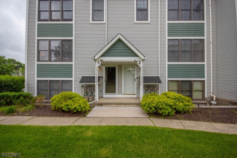 Heritage Lakes - Residential Lease