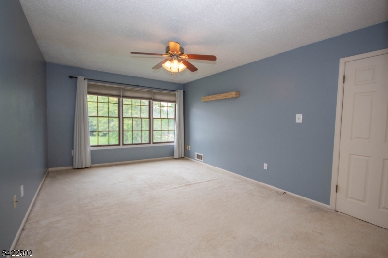 Heritage Lakes - Residential Lease