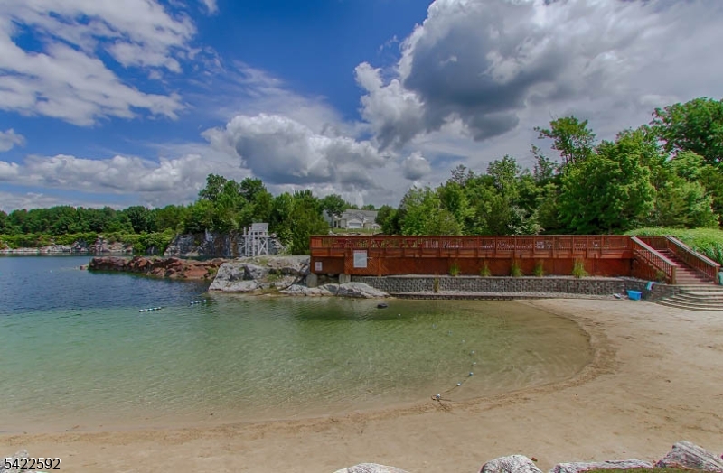 Heritage Lakes - Residential Lease