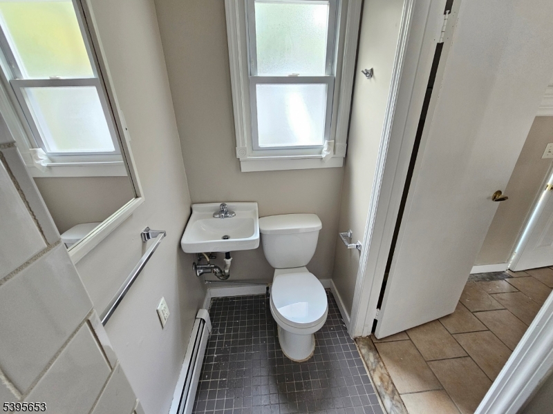 Garret heights - Residential Lease