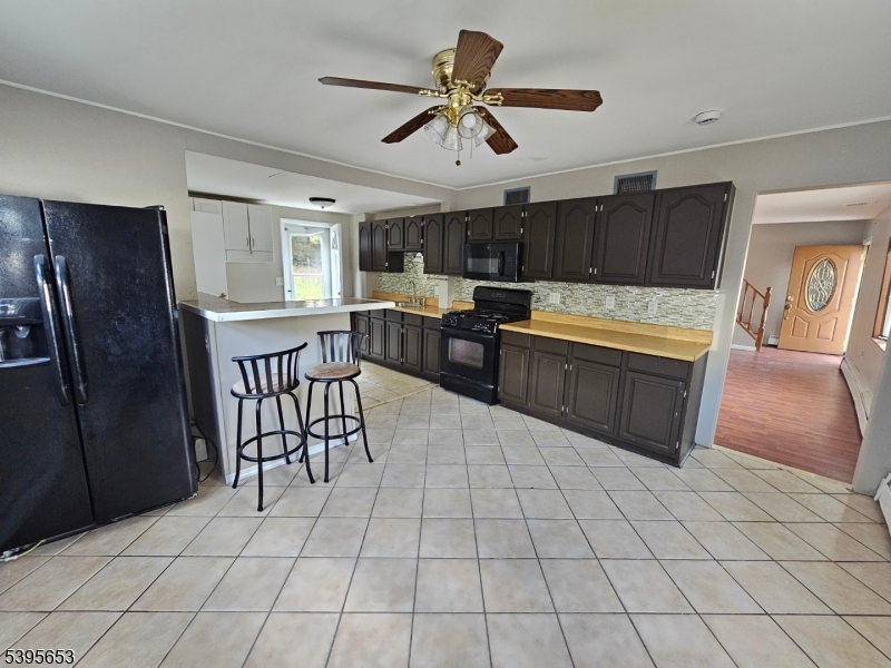 Garret heights - Residential Lease