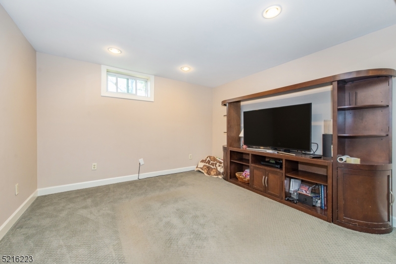 NON FLOOD - Residential Lease