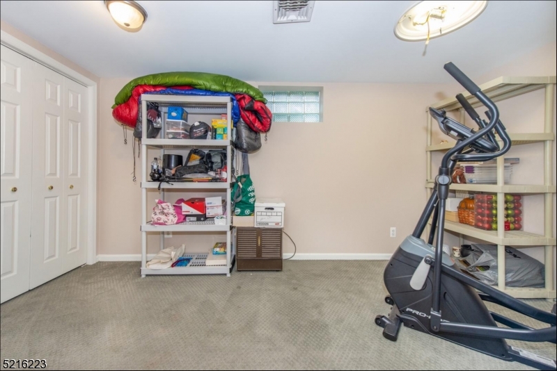 NON FLOOD - Residential Lease