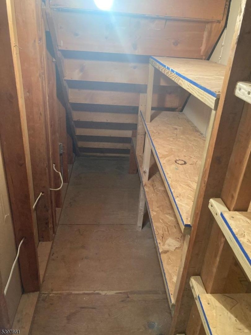 Manchester Village 1 - Residential Lease