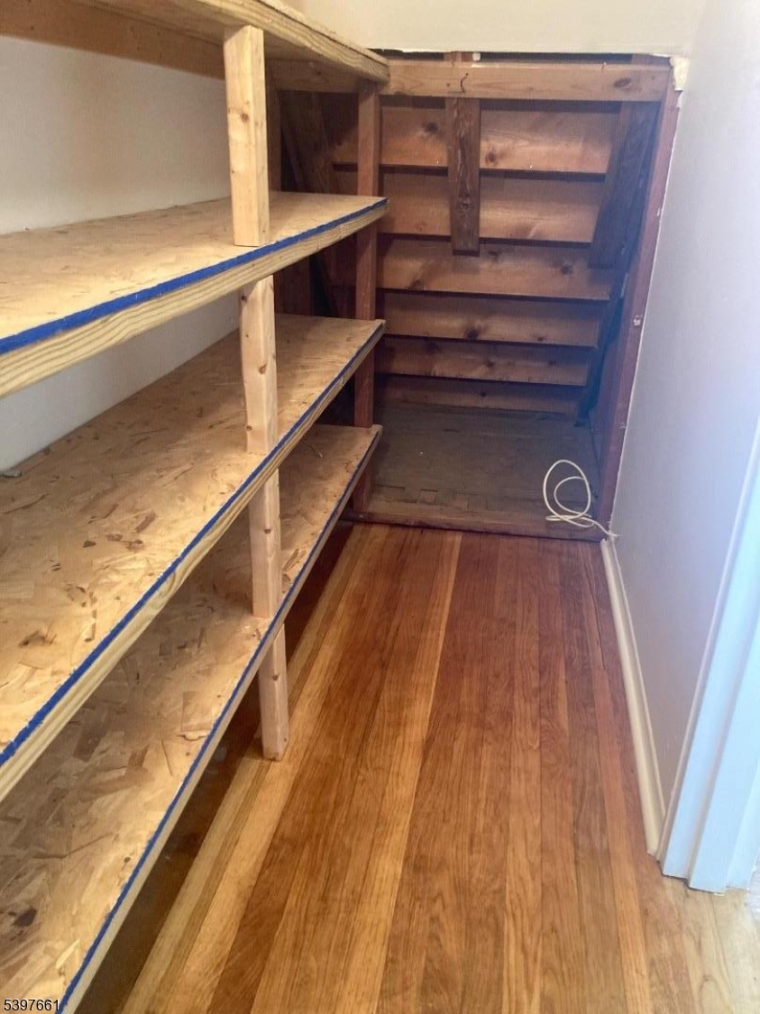 Manchester Village 1 - Residential Lease