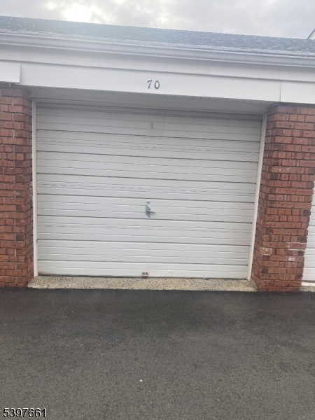 Manchester Village 1 - Residential Lease