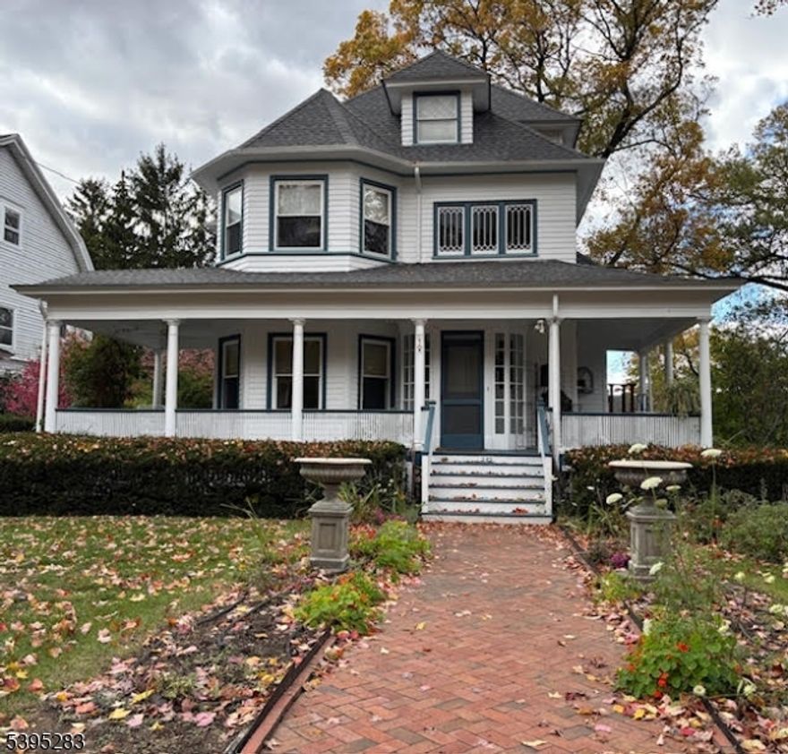 First floor apartment in a beautiful Ridgewood colonial with an open porch, not far from the downtown.  Tiled entry foyer, 9.5' high ceilings, huge walk-in closet. Freshly painted and hardwood floors redone. Stained glass window.  No pets. No smoking.  Use of washer and dryer in basement.Parking on premises. Room sizes approximately: LR 16'x19'; Kitchen/DA: 11'x12'; Bedroom: 15'x16'. Kitchen has lots of nooks and crannies and a deep pantry. BR has a huge walk-in closet.  LL pays heat and is resp for lawn maint and snow removal.  Tenant pays gas, electric and water.  Close to train, bus and downtown stores and restaurants. Excellent credit, interview and employment verification required.