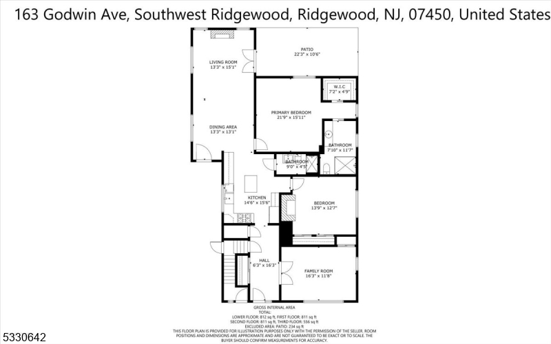 Main image without alt text